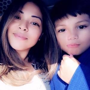 Meet your Posher, Kimi